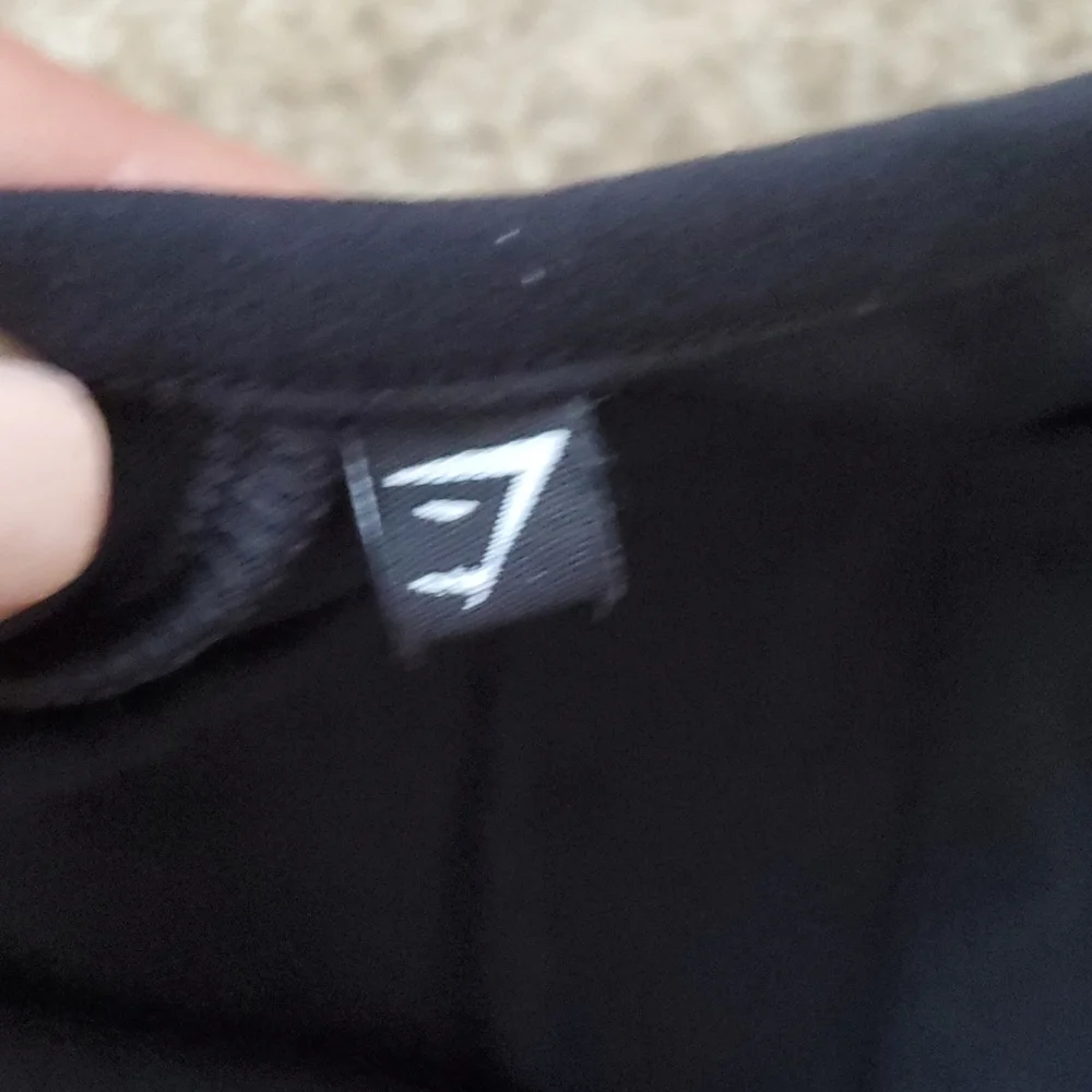 Whitney Simmons x gymshark crop top - Picture 6 of 8